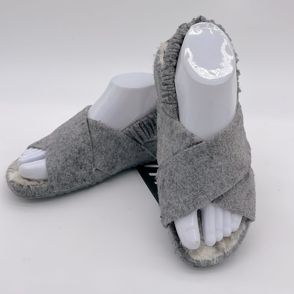 Cole Haan Women’s Size 7.0 Gray Mojave Criss-Cross Wool Comfy Slingback Slippers